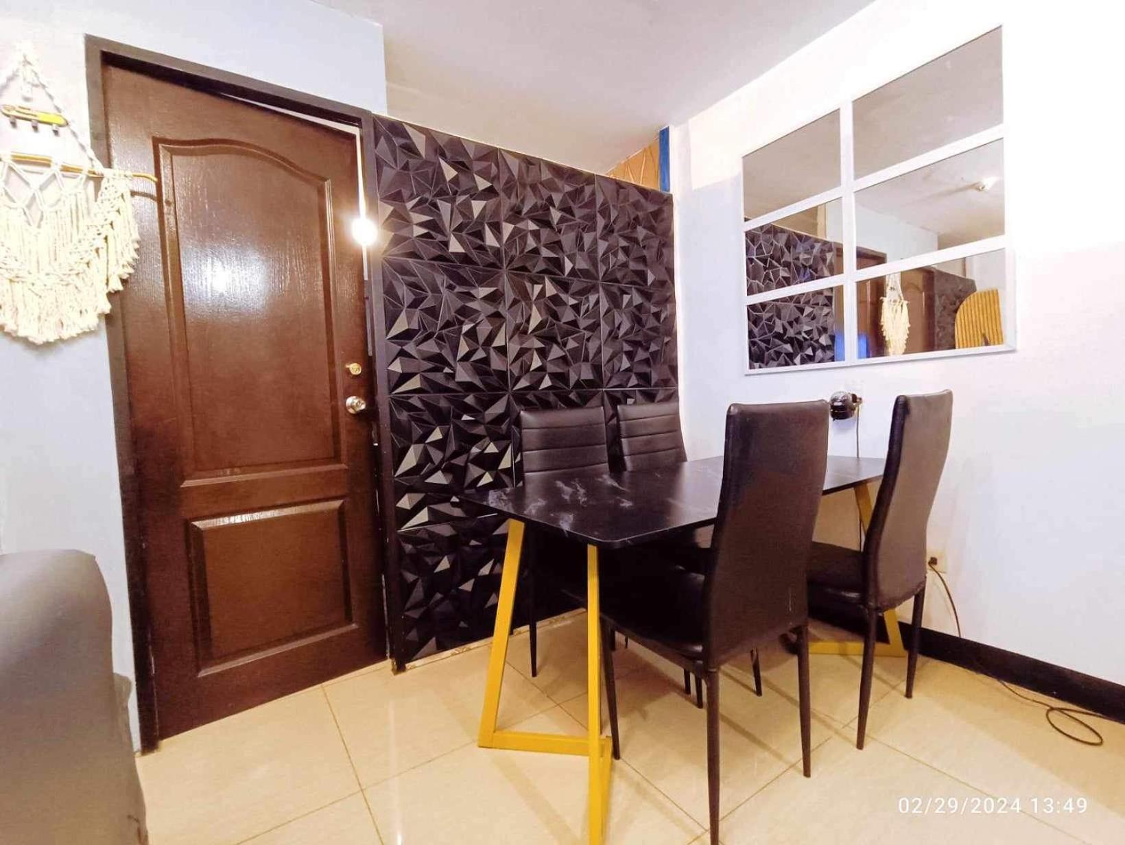 Imus Mamby Gray'S Place Balcony, Karaoke ,Wifi,Netflix &Kitchen المظهر الخارجي الصورة